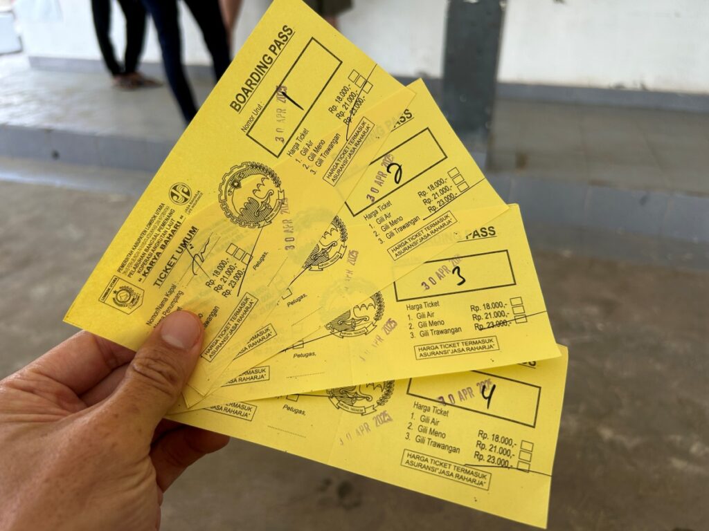 Gili Trawangan to Bangsal Local Boat tickets