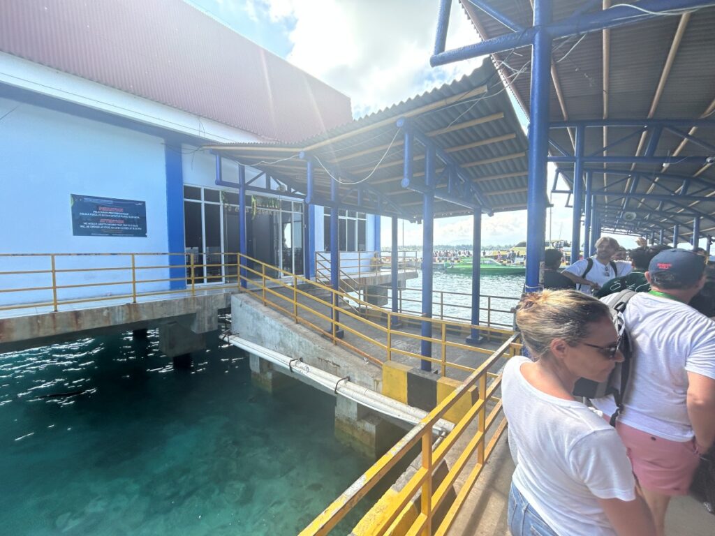 Gili to Bali. Gili Trawangan harbour tax