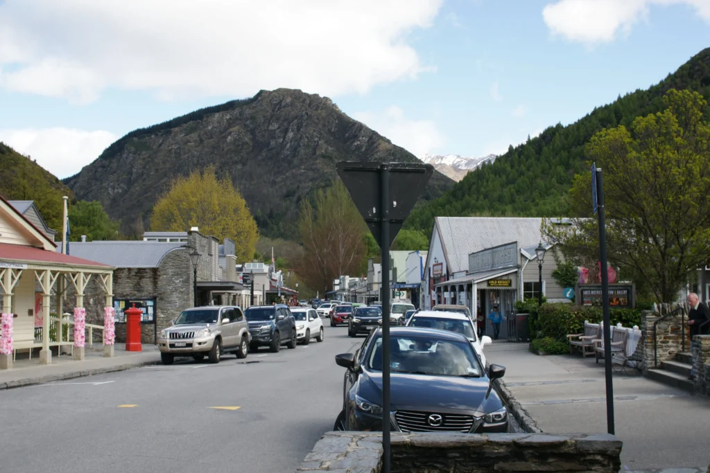 Arrowtown Queenstown family New Zealand South Island