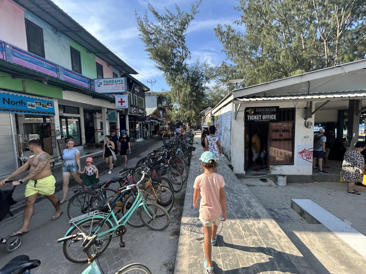 Local Boat Between Gili Trawangan and Lombok (Bangsal) ticket box