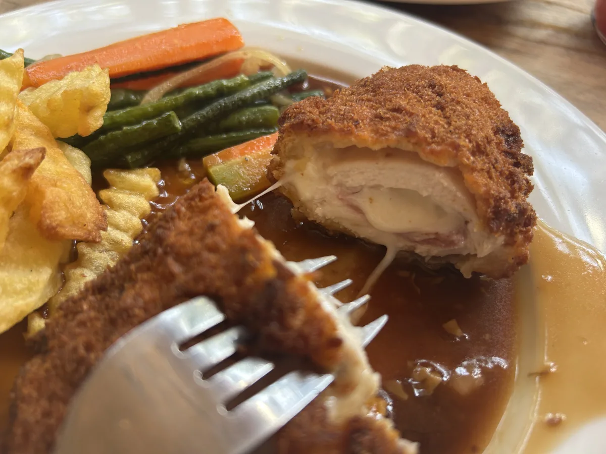 Enjoy Gili Cafe & Resto Chicken Cordon Bleu
