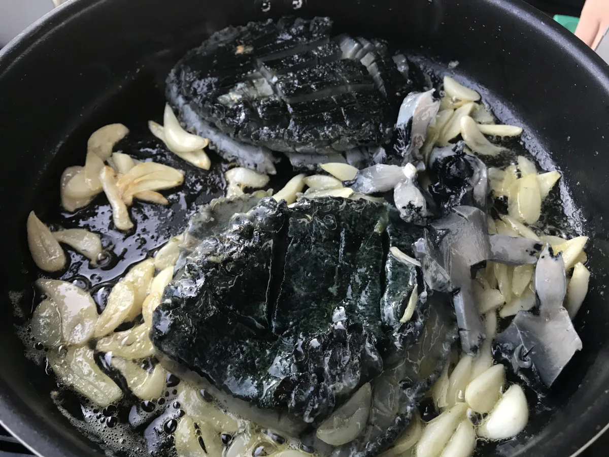 Garlic Butter Paua: flash-fried with lots of garlic and butter