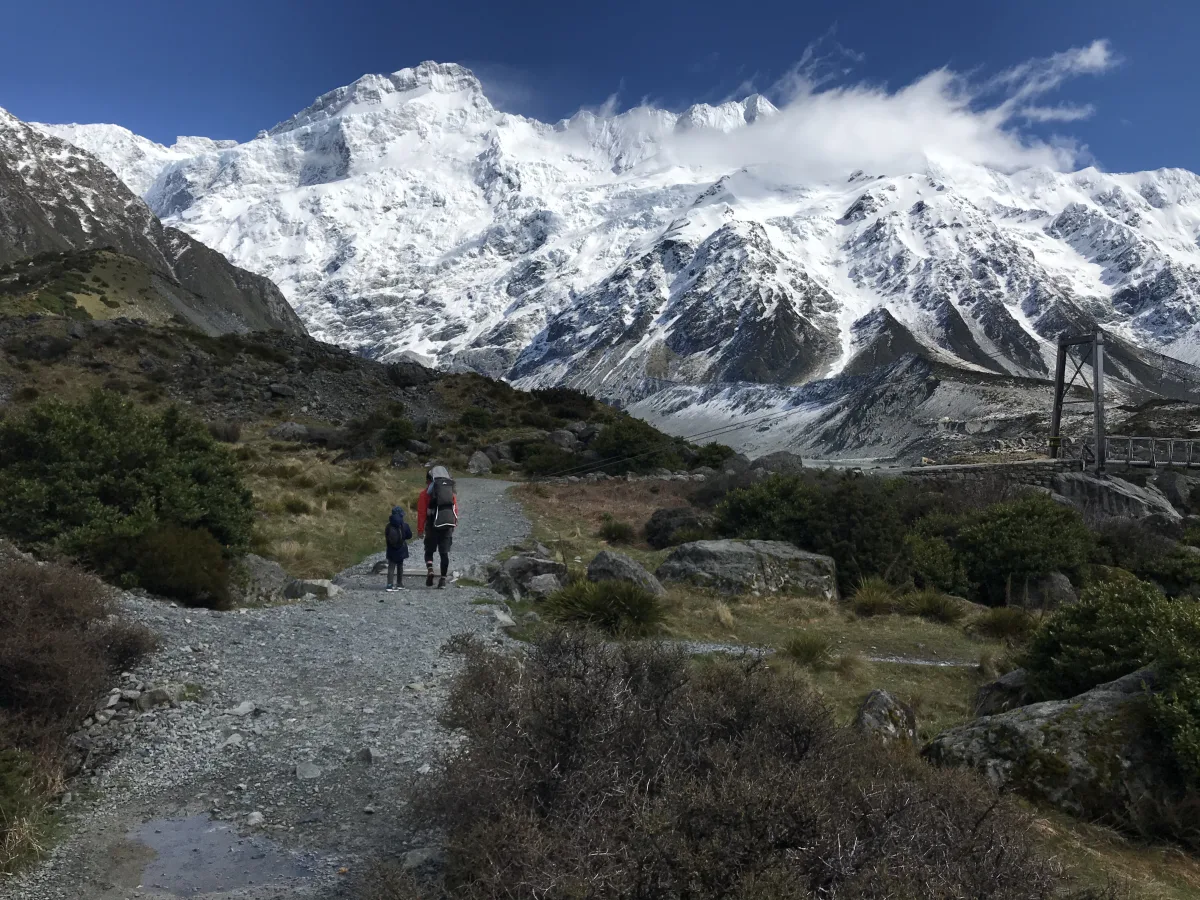 Hooker Valley Track viewing from 1st bridge