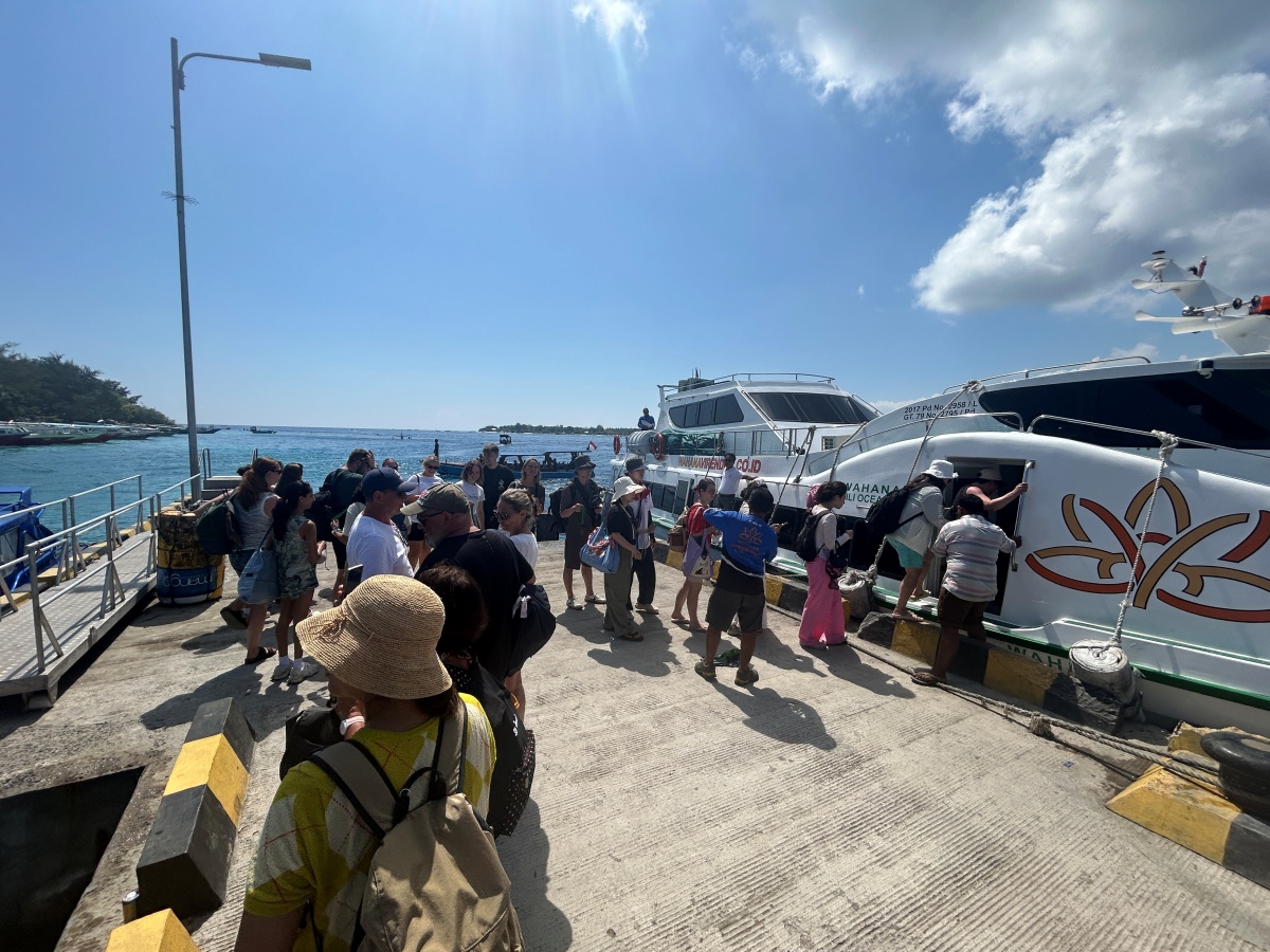 Gili to Bali – Our Wahana Fast Boat Saga (and a Near Miss with Ekajaya!)