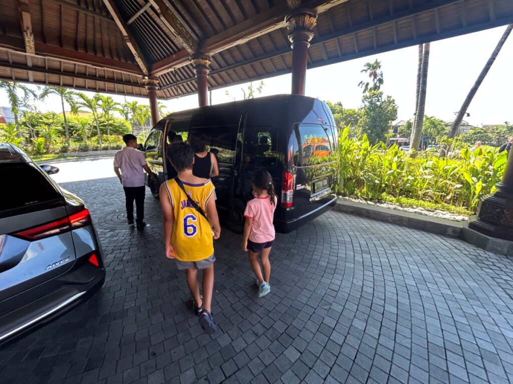 Prime Plaza Hotel Sanur Bali shuttle to supermarket