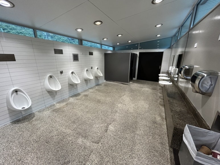 Use the toilets at the Arthur's Pass village visitor centre