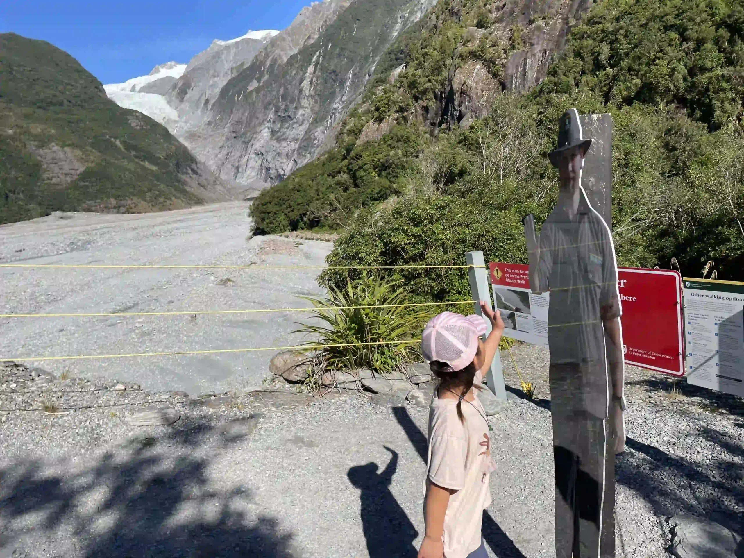 Franz Josef Glacier walk Sentinel Rock viewpoint New Zealand