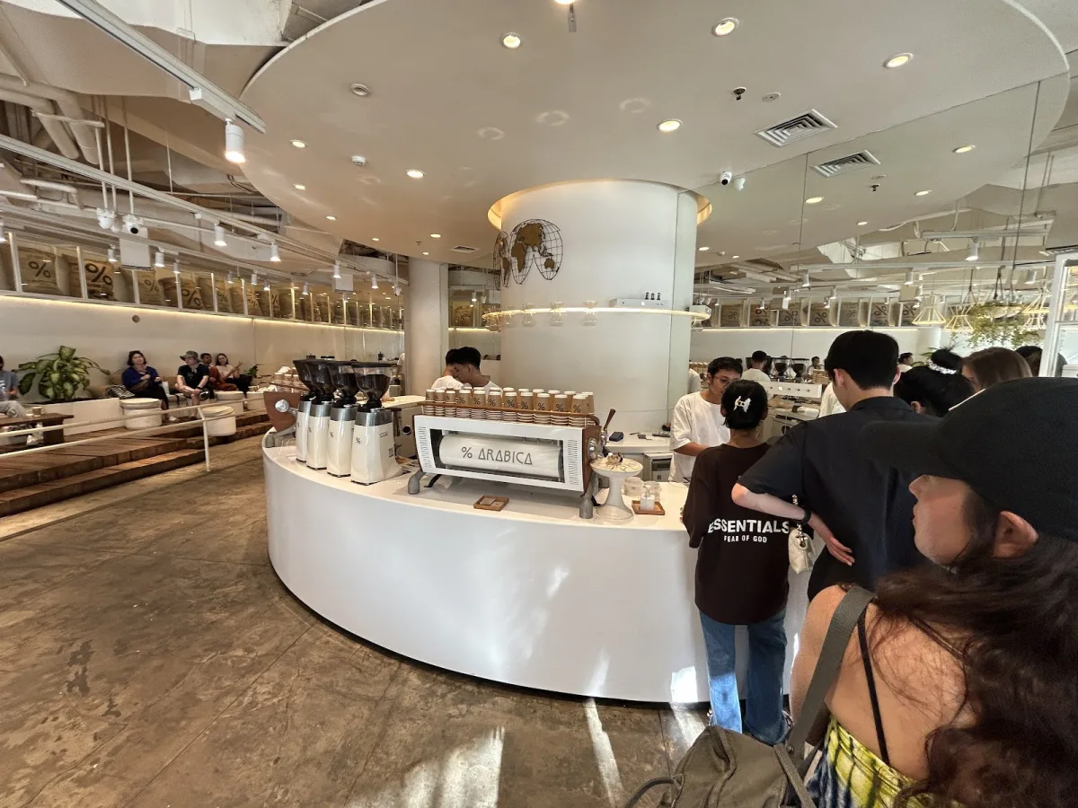 % Arabica Kuta Beachwalk