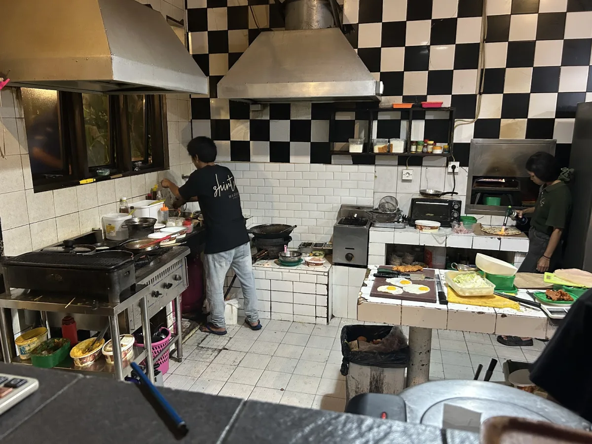 Shinta Warung Kitchen in Kuta