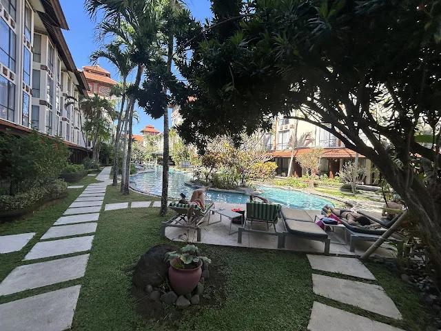 Prime Plaza Hotel Sanur Swimming pool