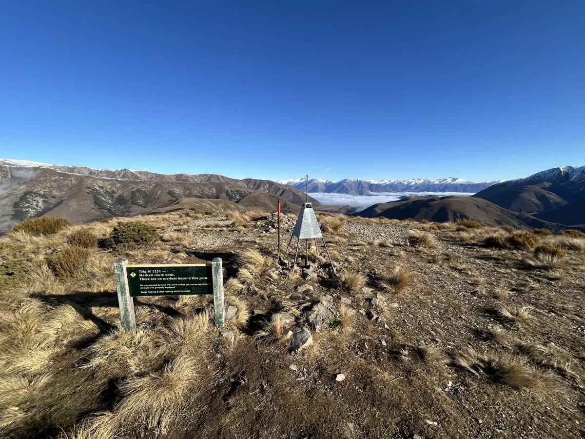breathtaking 360-degree views over the Torlesse and Big Ben Ranges