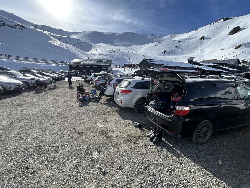 bring your own food and eat in the car at Mt hutt carpark