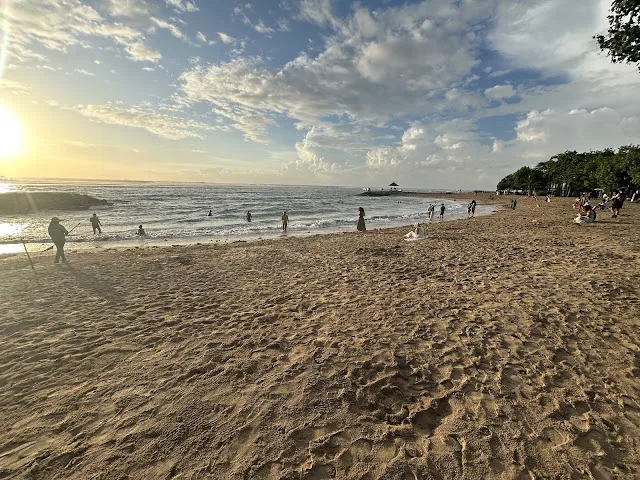 Sanur beach sunrise local