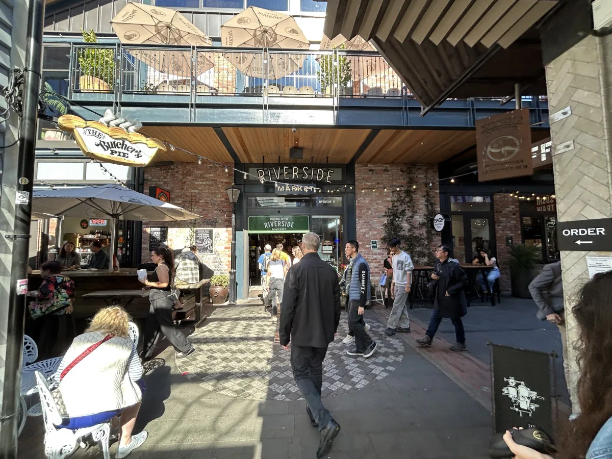 Riverside Market entrance