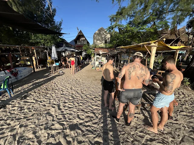 Gili paddleboarding the island guide The Awesome Photos and Easy Payment